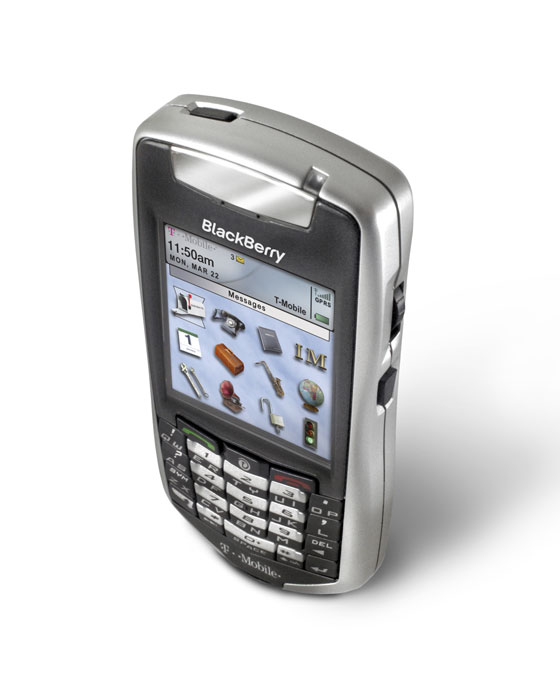 Blackberry 7105T Cellphone - Quad band / Unlocked